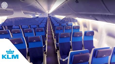 klm economy comfort 777